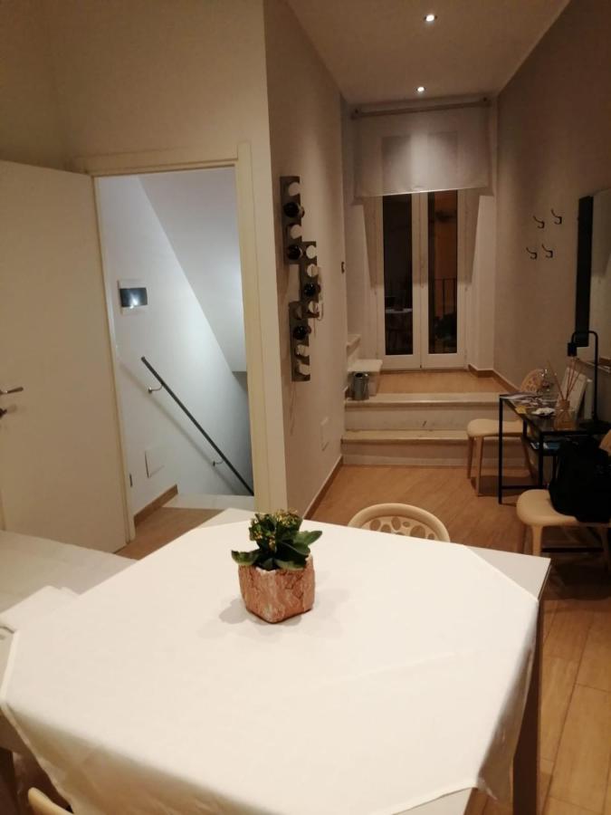 コンヴェルサーノ Rosa'S Houseヴィラ エクステリア 写真